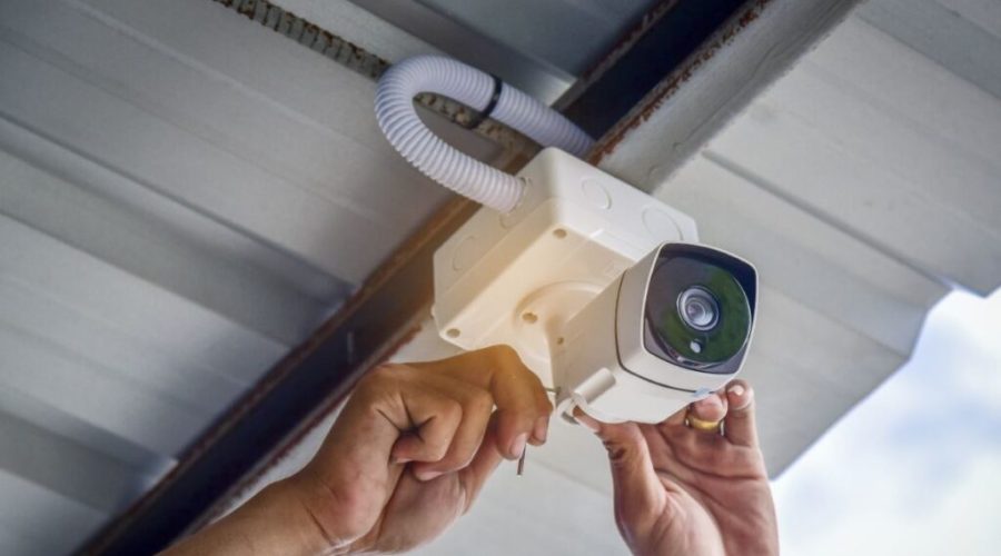 camera-surveillance-1024×597 camera-surveillance-1024x597